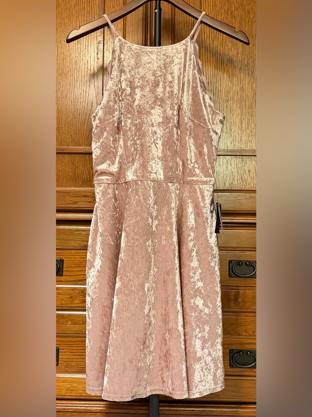 NWT I.N. San Francisco Blush Crushed Velvet Scalloped Halter Formal Dress HOCO